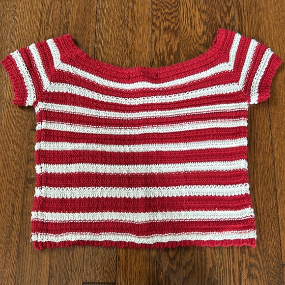 Cropped Striped Sweater Top - Picture 3 of 5